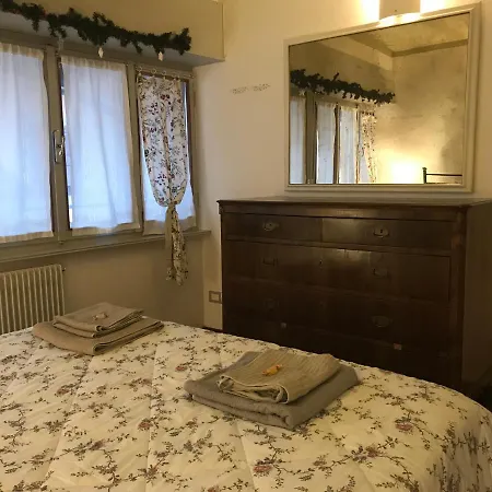 Apartament Che Piacere! In Centro Col Posto Auto Udine